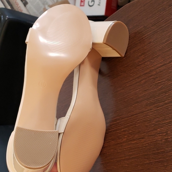 IDIFU Nude Patent PU 3 Inch Heel Sandals for Women size 11 - Picture 6 of 10